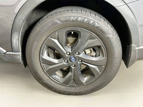 Used 2020 Subaru Outback Onyx Edition XT w/ Popular Package #2 AWD/4WD image 11