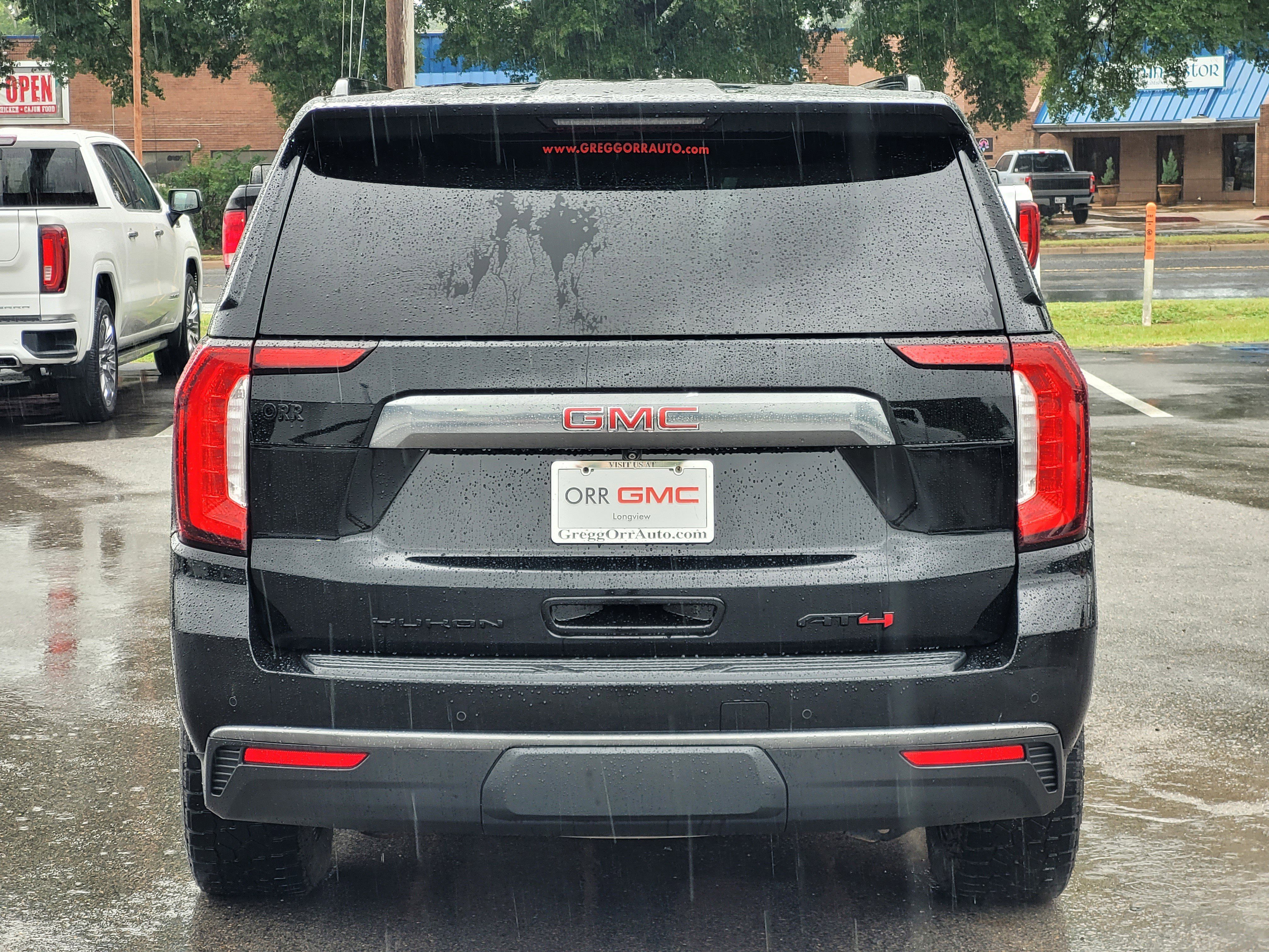 Used 2021 GMC Yukon XL AT4 w/ Rear Media and Nav Package AWD/4WD image 5