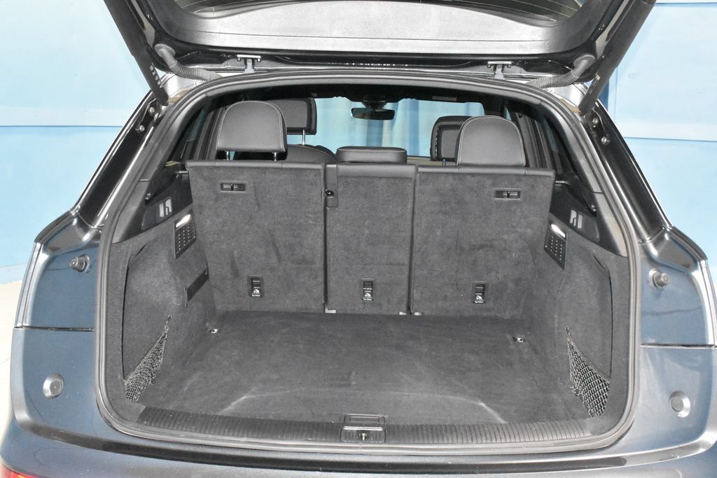 Used 2025 Audi Q5 2.0T Premium AWD/4WD image 31