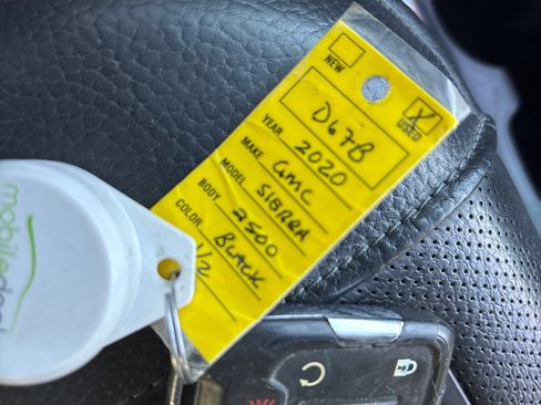 Used 2020 GMC Sierra 2500 Denali w/ Denali Ultimate Package image 27