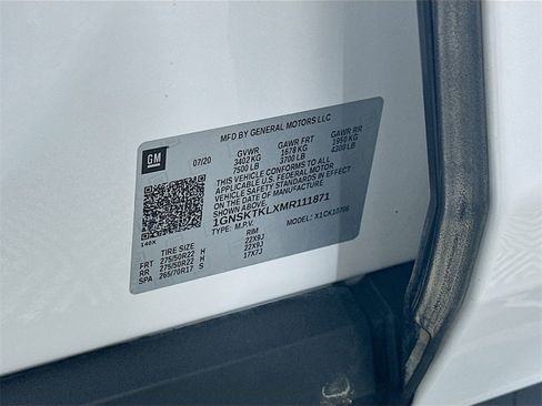 Used 2021 Chevrolet Tahoe High Country w/ Premium Package image 36