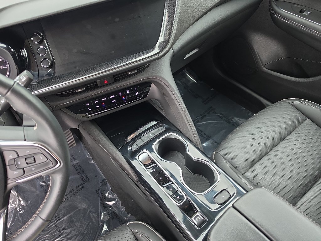 Used 2023 Buick Envision Essence FWD image 10
