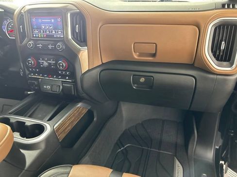 Used 2020 Chevrolet Silverado 1500 High Country w/ Safety Package II AWD/4WD image 36