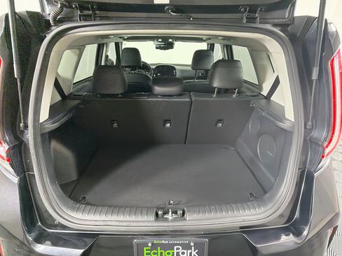 Used 2023 Kia Soul GT-Line w/ GT-Line Technology Package FWD image 29