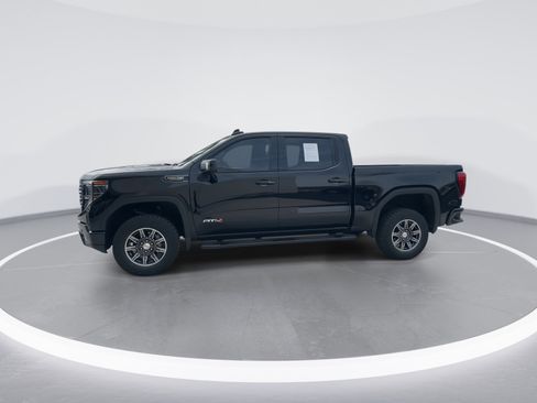Used 2024 GMC Sierra 1500 AT4 w/ AT4 Preferred Package image 6