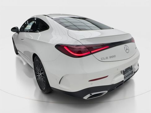 Used 2025 Mercedes-Benz CLE 300 4MATIC Coupe image 10