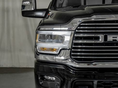 Used 2024 RAM 2500 Laramie w/ Safety Group AWD/4WD image 39