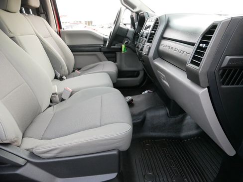 Used 2019 Ford F250 XL w/ Power Equipment Group image 11