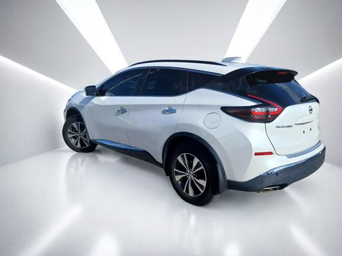 Used 2019 Nissan Murano SV w/ Premium Package FWD image 4