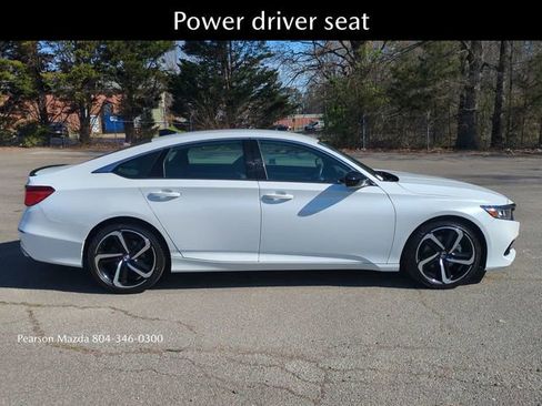 Used 2022 Honda Accord Sport image 3