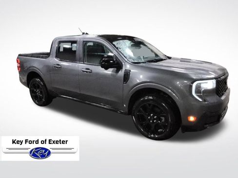 Used 2025 Ford Maverick Lariat w/ Black Appearance Package AWD/4WD image 2