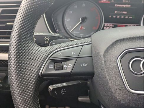 Used 2022 Audi SQ5 Premium image 20