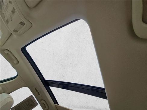 Used 2020 Cadillac XT6 Premium Luxury FWD image 15