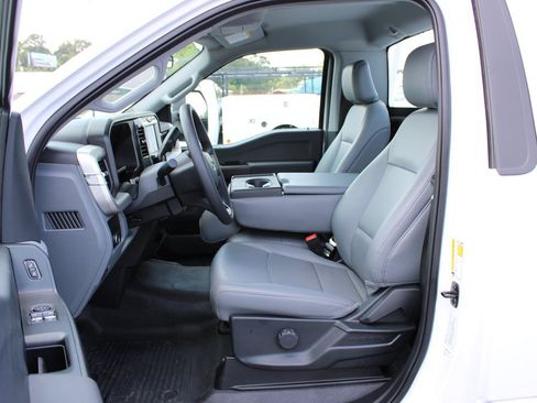 Used 2025 Ford F350 XL w/ XL Driver Assist Package RWD image 20