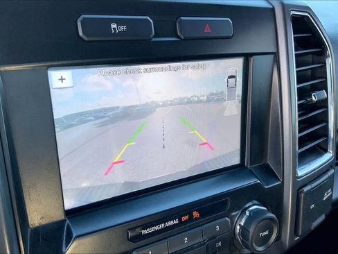 Used 2016 Ford F150 XLT w/ Equipment Group 302A Luxury image 27