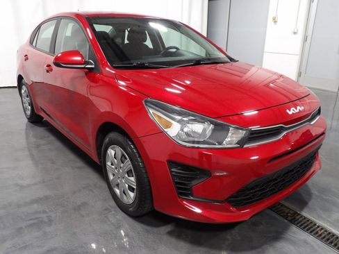 Used 2022 Kia Rio S FWD image 2