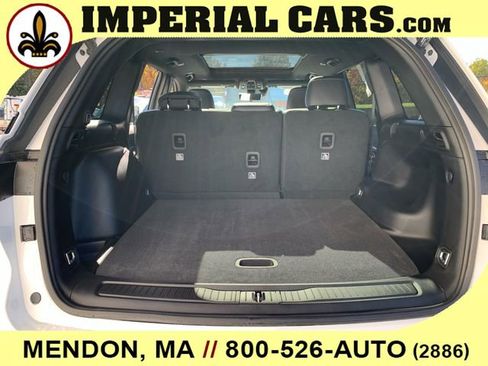 New 2025 Jeep Grand Cherokee Limited w/ Luxury Tech Group II image 15