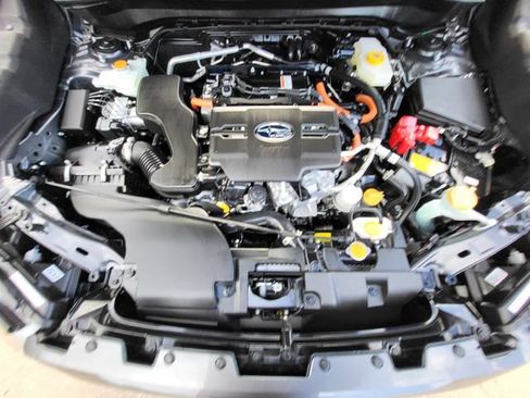Used 2025 Subaru Forester Premium AWD/4WD image 12