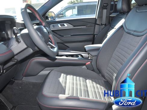 New 2025 Ford Explorer ST-Line w/ Premium Package image 10