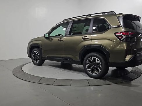 New 2026 Subaru Forester Premium AWD/4WD image 3