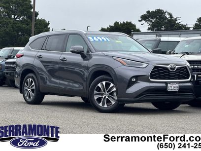 Used 2022 Toyota Highlander XLE
