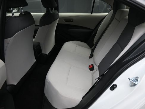 Certified 2022 Toyota Corolla LE FWD image 20