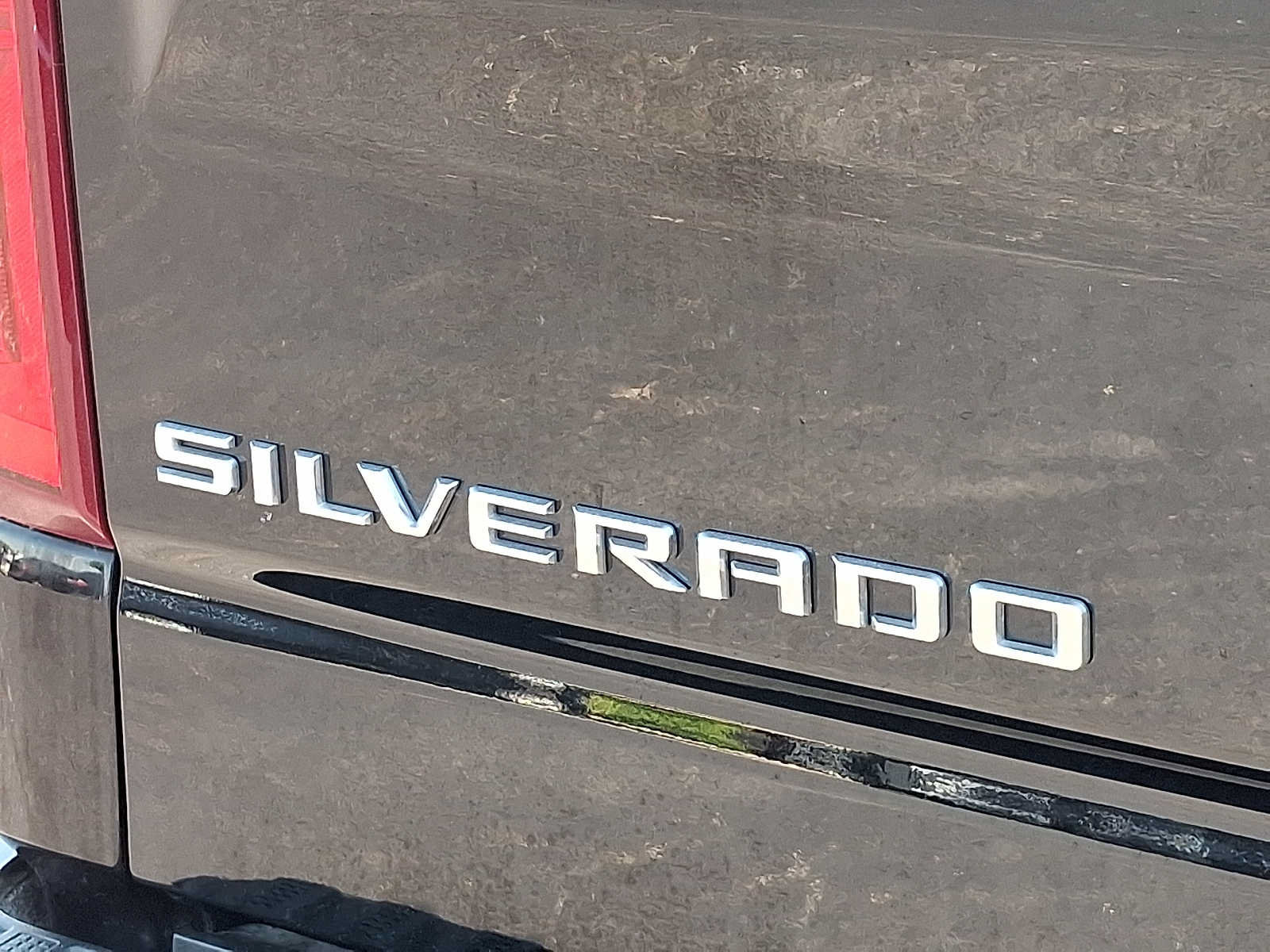 Used 2023 Chevrolet Silverado 1500 High Country w/ High Country Premium Package AWD/4WD image 28