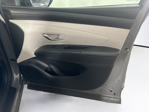 Used 2025 Hyundai Tucson SEL AWD/4WD image 32