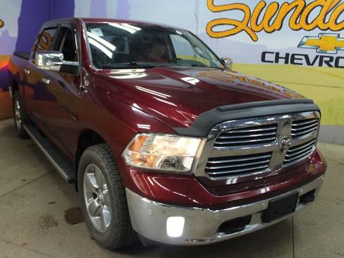 Used 2017 RAM 1500 Big Horn AWD/4WD image 2
