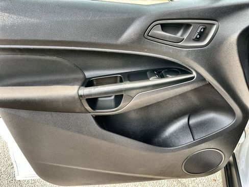 Used 2017 Ford Transit Connect XL image 21