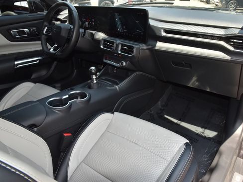 Used 2024 Ford Mustang GT Premium RWD image 17