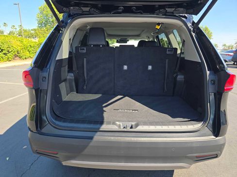 Certified 2024 Toyota Grand Highlander Limited image 16