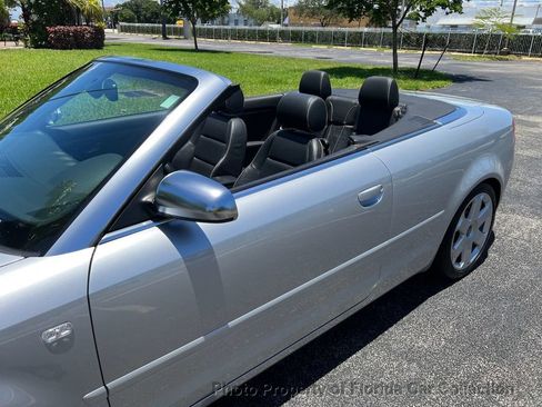 Used 2004 Audi S4 Cabriolet image 19