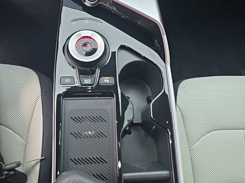 Used 2024 Kia EV6 GT-Line w/ GT-Line White Seat Package image 25