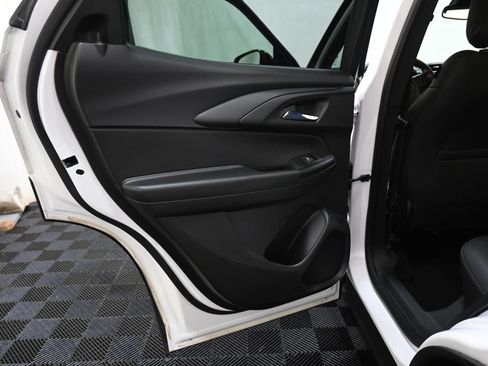 Used 2021 Chevrolet TrailBlazer RS w/ Sun and Liftgate Package FWD image 27