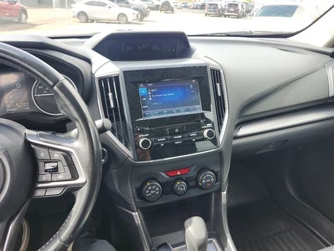 Used 2022 Subaru Forester Premium AWD/4WD image 22