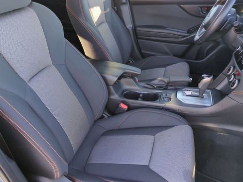 Used 2022 Subaru Crosstrek 2.0i Premium w/ Moonroof Package image 22