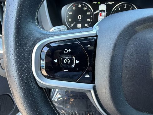 Used 2019 Volvo XC60 T5 R-Design w/ Protection Package FWD image 28