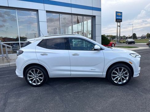 Used 2024 Buick Encore GX Avenir w/ Avenir Convenience Package AWD/4WD image 3