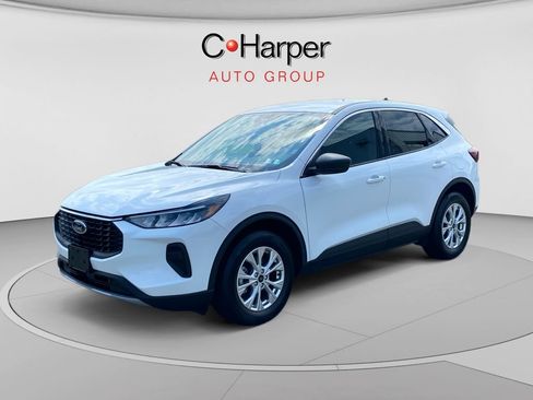 Used 2023 Ford Escape Active AWD/4WD image 7