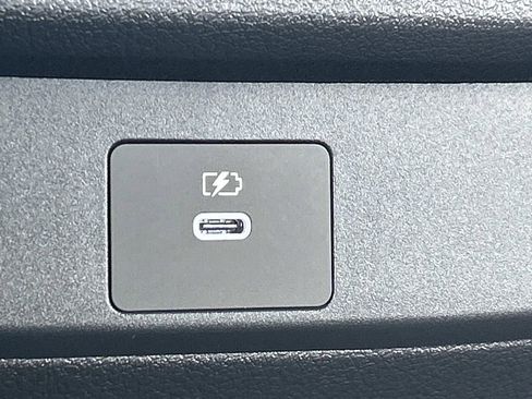 New 2026 Nissan Sentra SV w/ SV Convenience Package FWD image 20