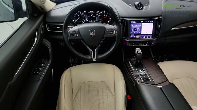 Used 2023 Maserati Levante GT AWD/4WD image 54