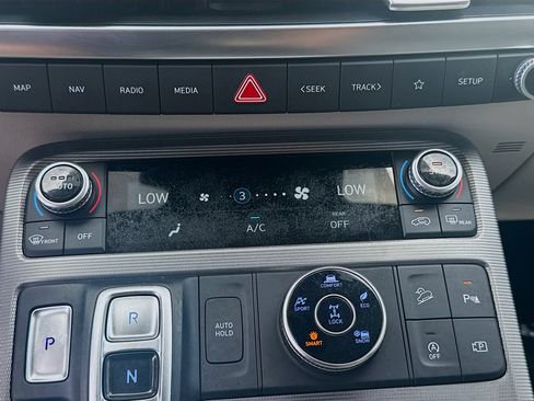 Used 2025 Hyundai Palisade Calligraphy AWD/4WD image 13