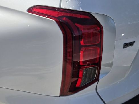 Used 2024 Hyundai Palisade XRT FWD image 9