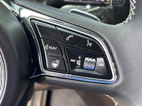 Used 2021 Bentley Flying Spur W12 AWD/4WD image 24
