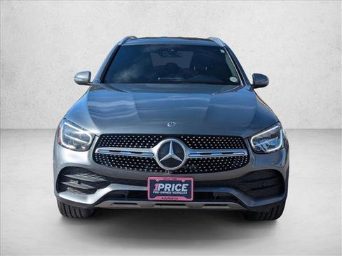 Used 2020 Mercedes-Benz GLC 300 4MATIC image 2