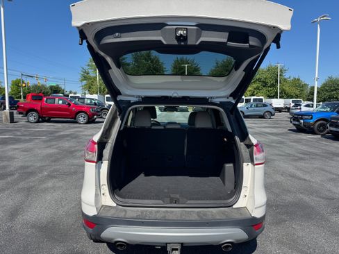 Used 2015 Ford Escape Titanium AWD/4WD image 3