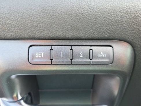 Used 2015 GMC Sierra 1500 SLT w/ All-Terrain Package AWD/4WD image 20