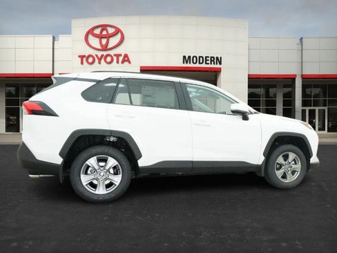 New 2025 Toyota RAV4 XLE image 23