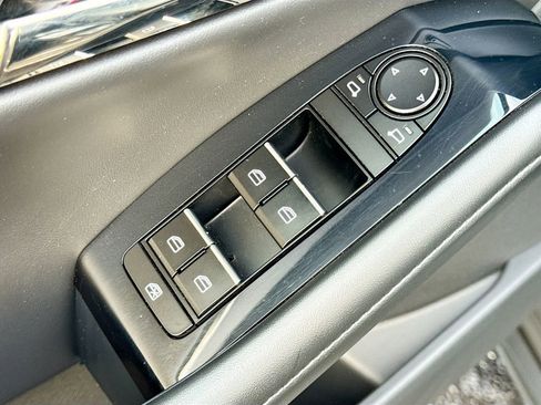 Used 2023 MAZDA CX-30 AWD 2.5 S w/ Preferred Package image 19